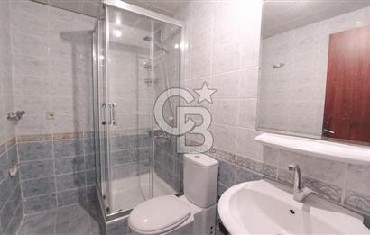 Karşıyaka Mavişehir Albatros Sitesinde Kiralık 3+1 154 M² Daire