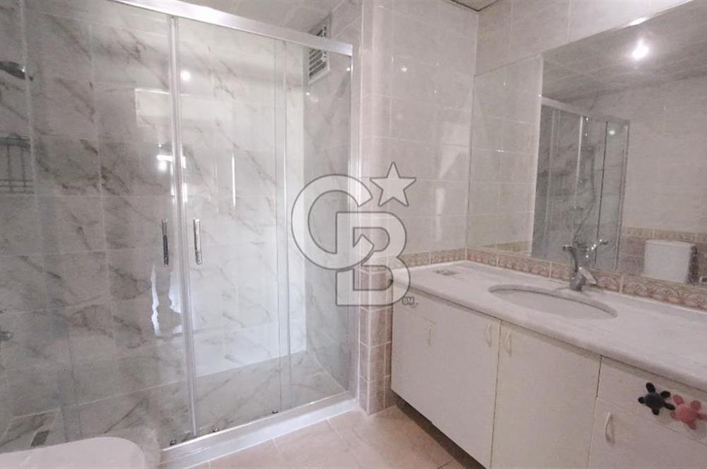 Karşıyaka Mavişehir Albatros Sitesinde Kiralık 3+1 154 M² Daire