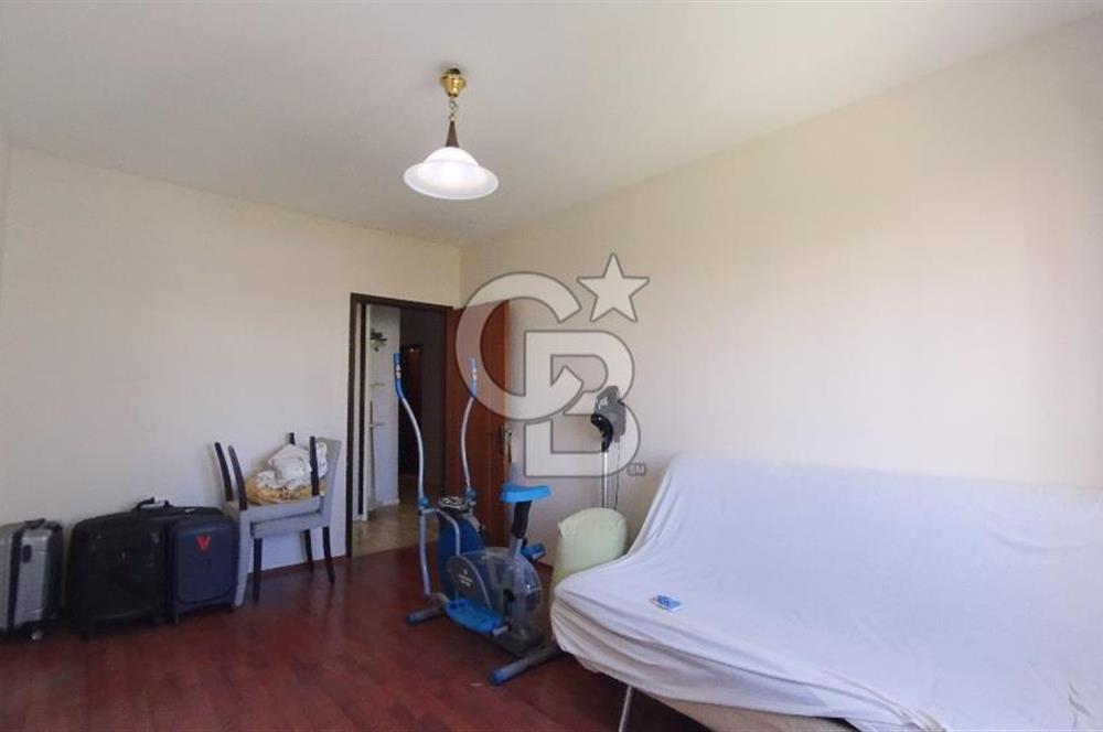 Karşıyaka Mavişehir Albatros Sitesinde Kiralık 3+1 154 M² Daire
