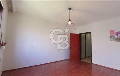 Karşıyaka Mavişehir Albatros Sitesinde Kiralık 3+1 154 M² Daire