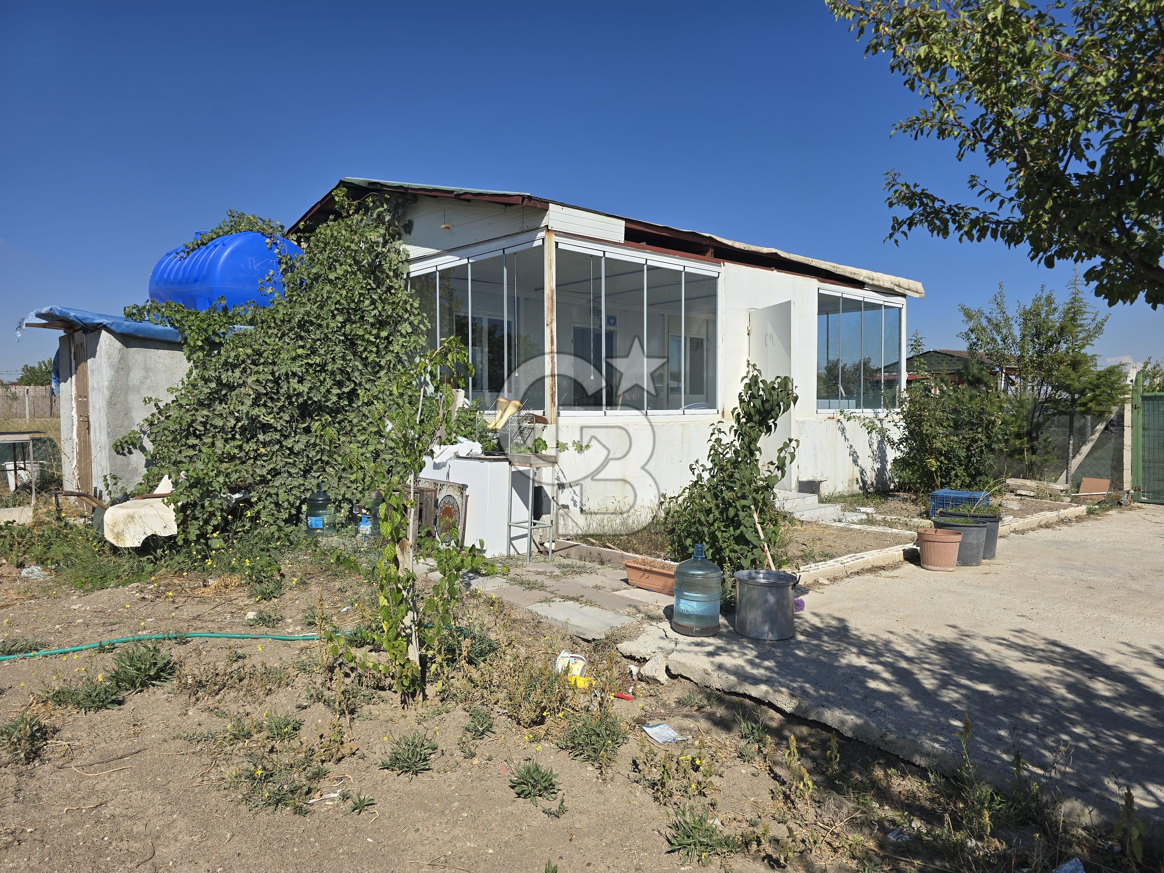 GÖLBAŞI HACILAR KARŞIYAKA'DA MÜSTAKİL TAPU YANYANA 2 PARSEL ARSA