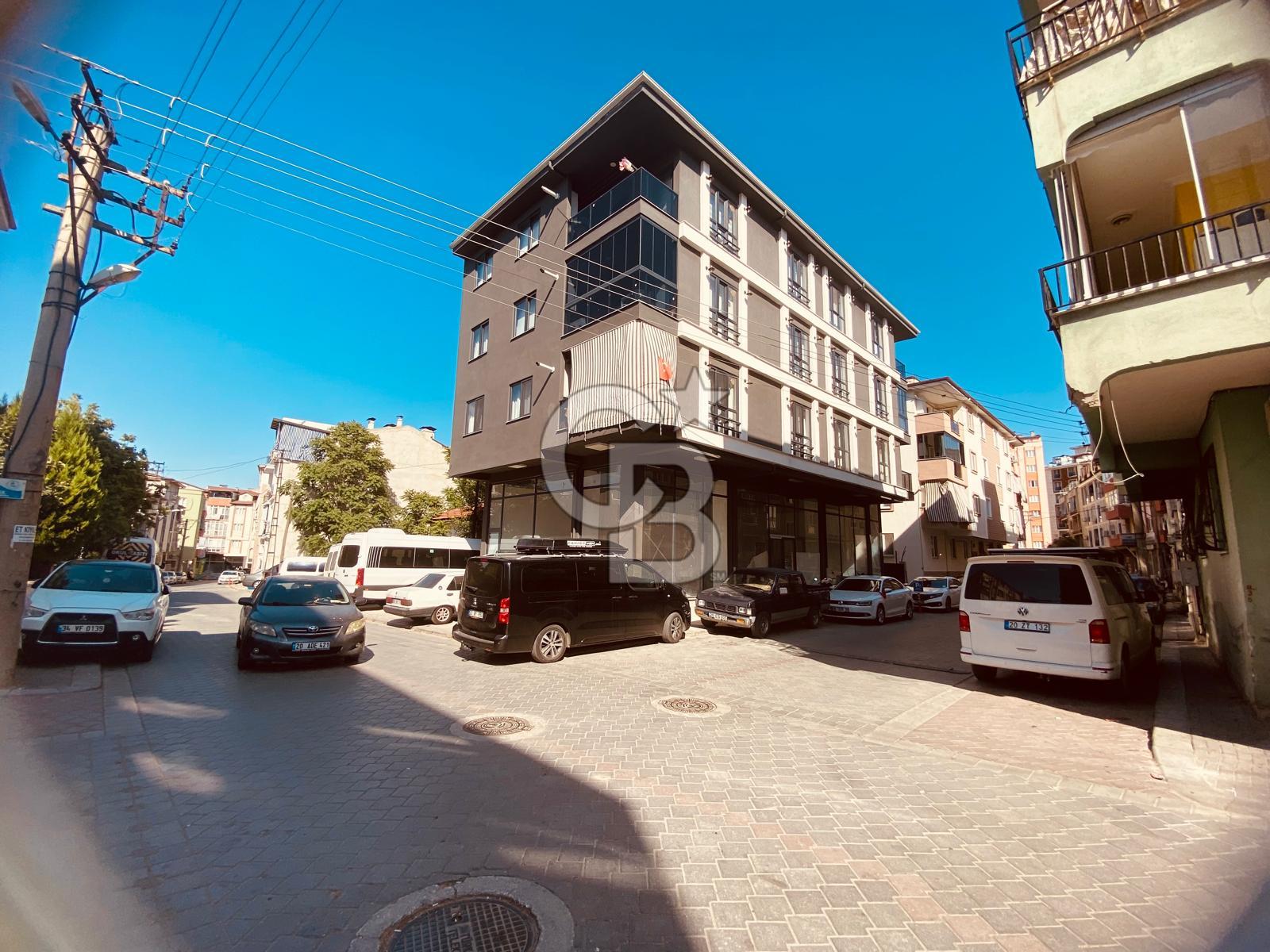 Pelitlibağ Mh. Kiralık 120M² İşyeri