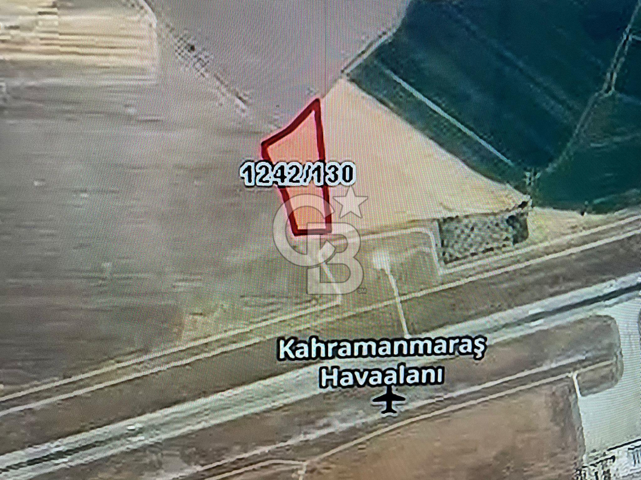 COLDWELL BANKER'DEN ERKENEZ'DE HAVALİMANI YANI SATILIK TARLA