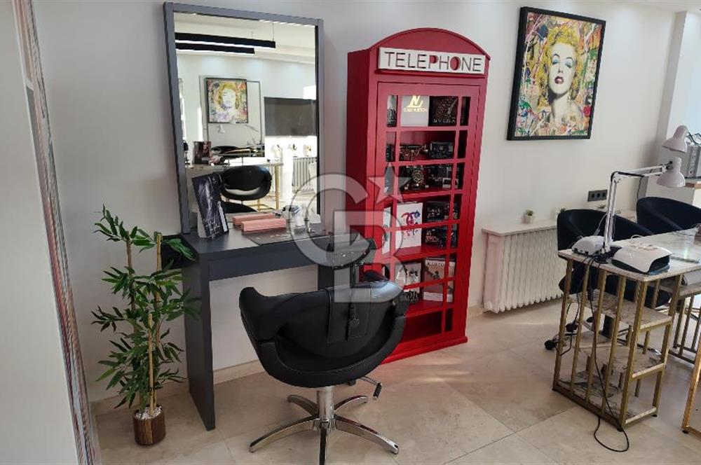 Alsancak 1.Kordonda Güzellik Kozmetik Kişisel Bakım Salonu