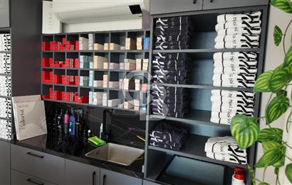 Alsancak 1.Kordonda Güzellik Kozmetik Kişisel Bakım Salonu