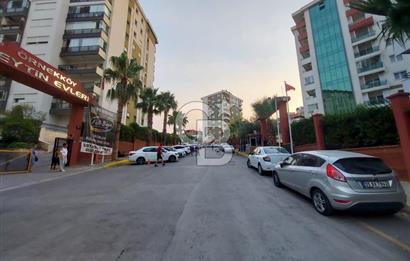 Karşıyaka Örnekköy Zeytinevleri Sitesi İçinde Havuzlu Satılık 3+1 Daire