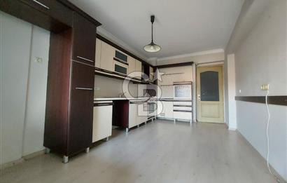 Karşıyaka Örnekköy Zeytinevleri Sitesi İçinde Havuzlu Satılık 3+1 Daire