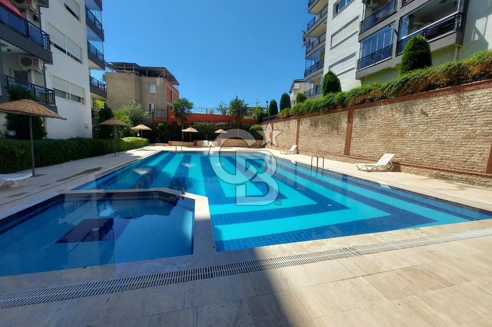 Karşıyaka Örnekköy Zeytinevleri Sitesi İçinde Havuzlu Satılık 3+1 Daire