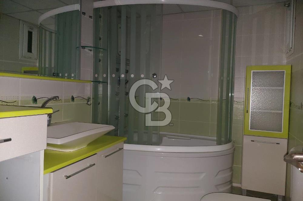 Karşıyaka Örnekköy Zeytinevleri Sitesi İçinde Havuzlu Satılık 3+1 Daire