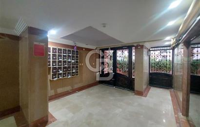 Karşıyaka Örnekköy Zeytinevleri Sitesi İçinde Havuzlu Satılık 3+1 Daire