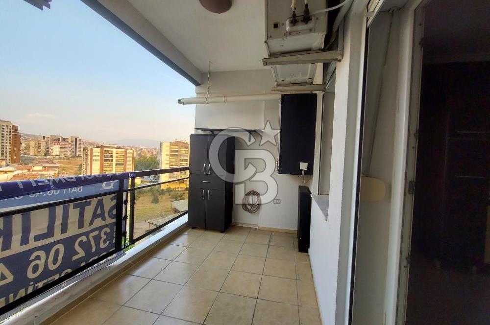 Karşıyaka Örnekköy Zeytinevleri Sitesi İçinde Havuzlu Satılık 3+1 Daire