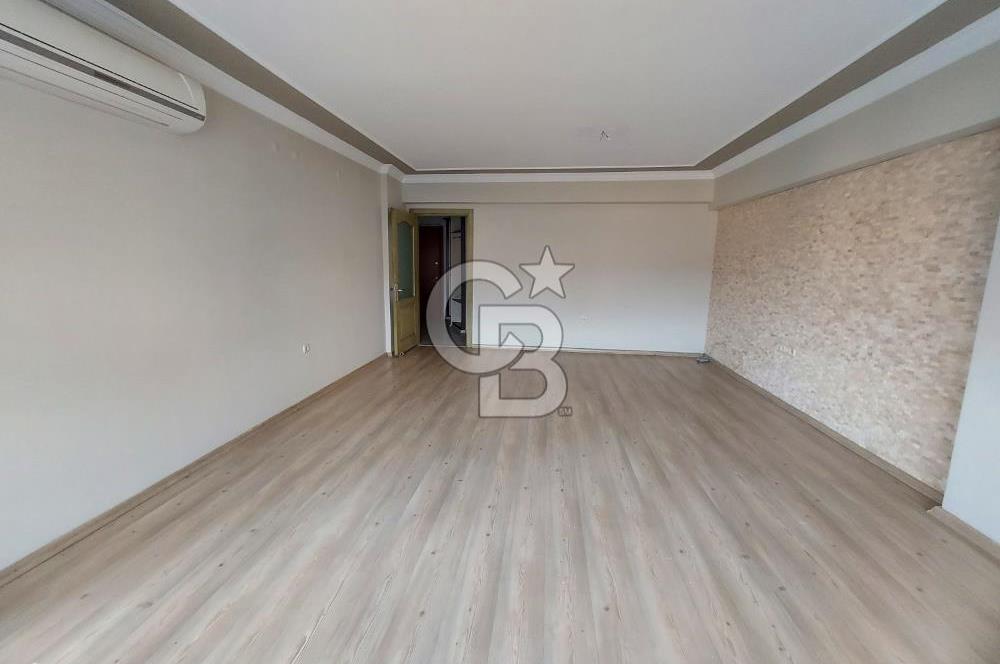 Karşıyaka Örnekköy Zeytinevleri Sitesi İçinde Havuzlu Satılık 3+1 Daire