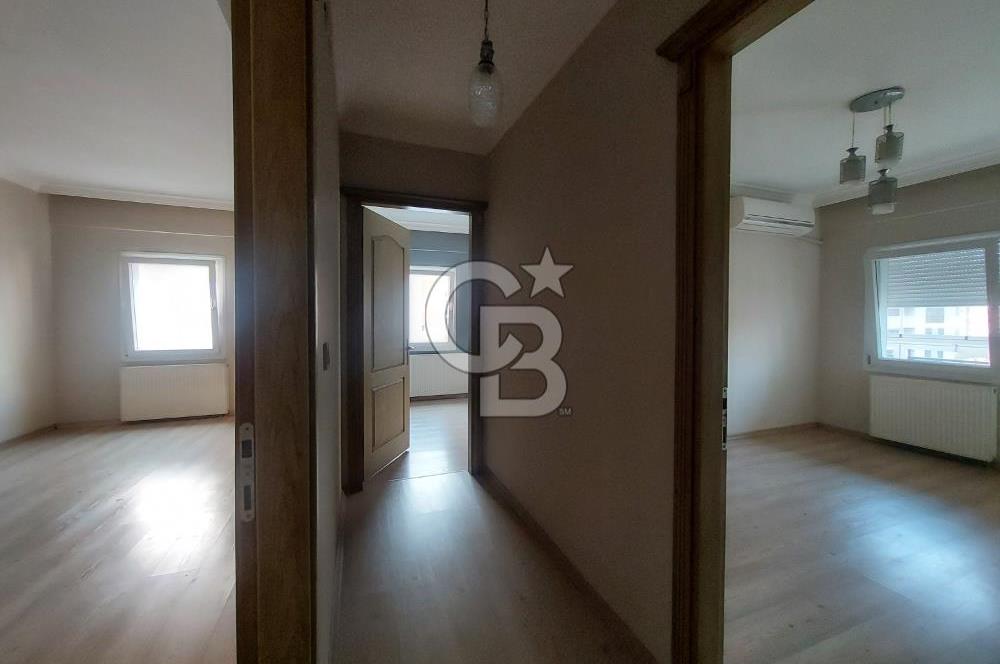 Karşıyaka Örnekköy Zeytinevleri Sitesi İçinde Havuzlu Satılık 3+1 Daire