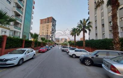 Karşıyaka Örnekköy Zeytinevleri Sitesi İçinde Havuzlu Satılık 3+1 Daire