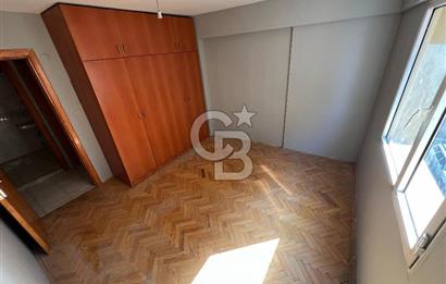 Karşıyaka Anadolu Caddesi Üzeri Satılık 3+1
