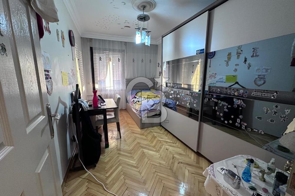 EMAAR KARŞISI ESİN SİTESİNDE MUHTEŞEM KONUMLU BÜYÜK TİP 3+1