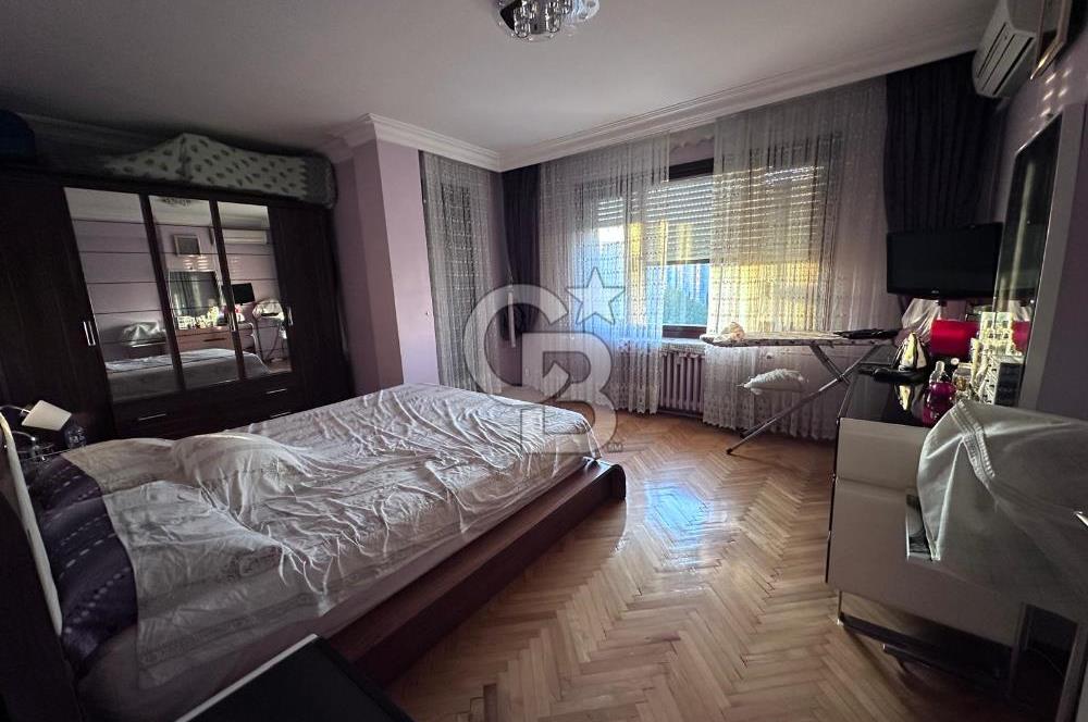 EMAAR KARŞISI ESİN SİTESİNDE MUHTEŞEM KONUMLU BÜYÜK TİP 3+1