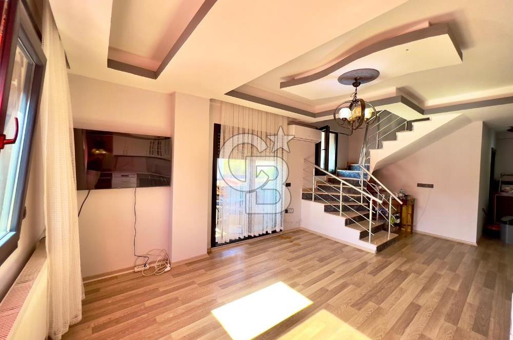 URLA YAKA MAHALLESİNDE SATILIK 4+1 DUBLEKS  FIRSAT DAİRE