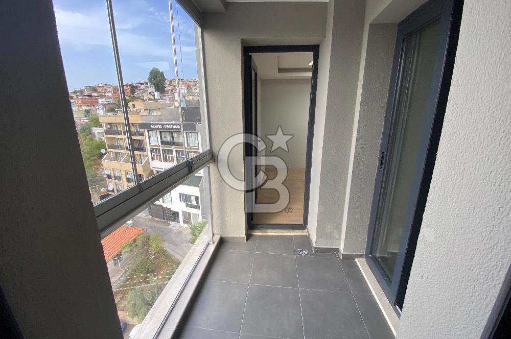 Karşıyaka Cumhuriyet Mah’de  Dubleks Kiralık 3+1 Daire