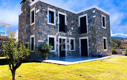 Desar Eski Datça Villaları Özel Bahçeli ve Otoparklı 3+1 Villa 