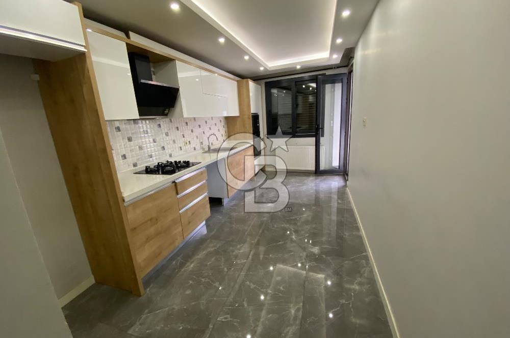 Karşıyaka Cumhuriyet Mah’de Dubleks Satılık 3+1 Daire