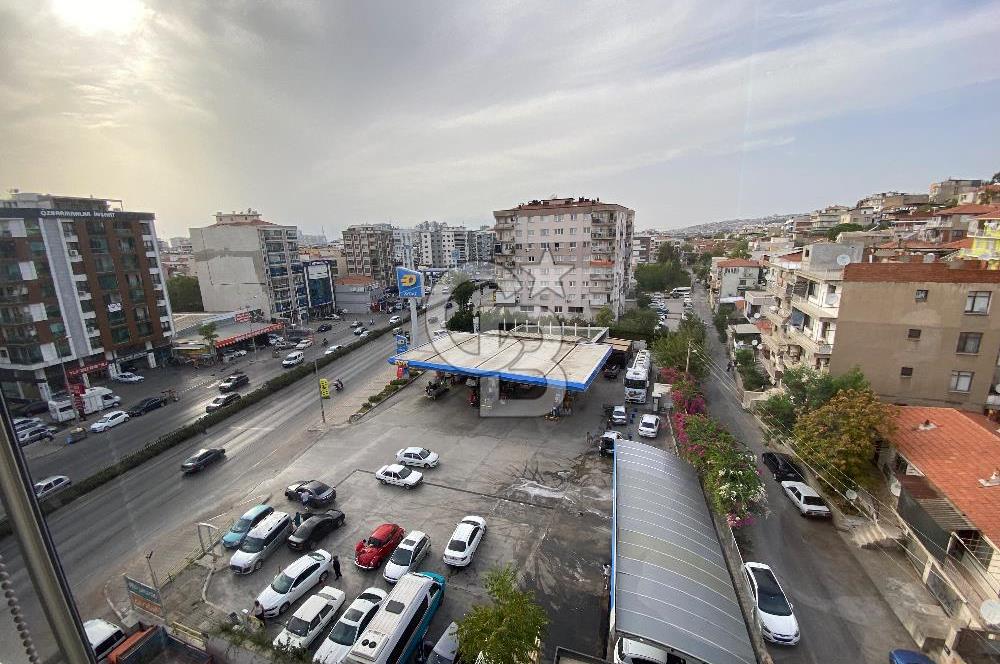 Karşıyaka Cumhuriyet Mah’de Dubleks Satılık 3+1 Daire