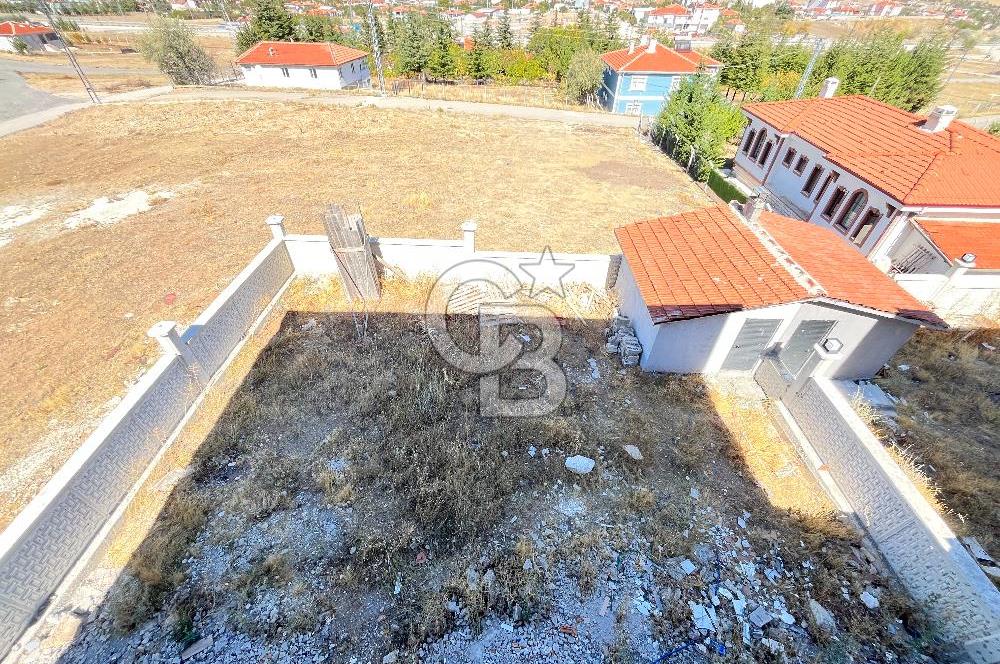 GÖLBAŞI OYACA MAHALLESİNDE İLERİ NATAMAM BAHÇELİ MÜSTAKİL BİNA