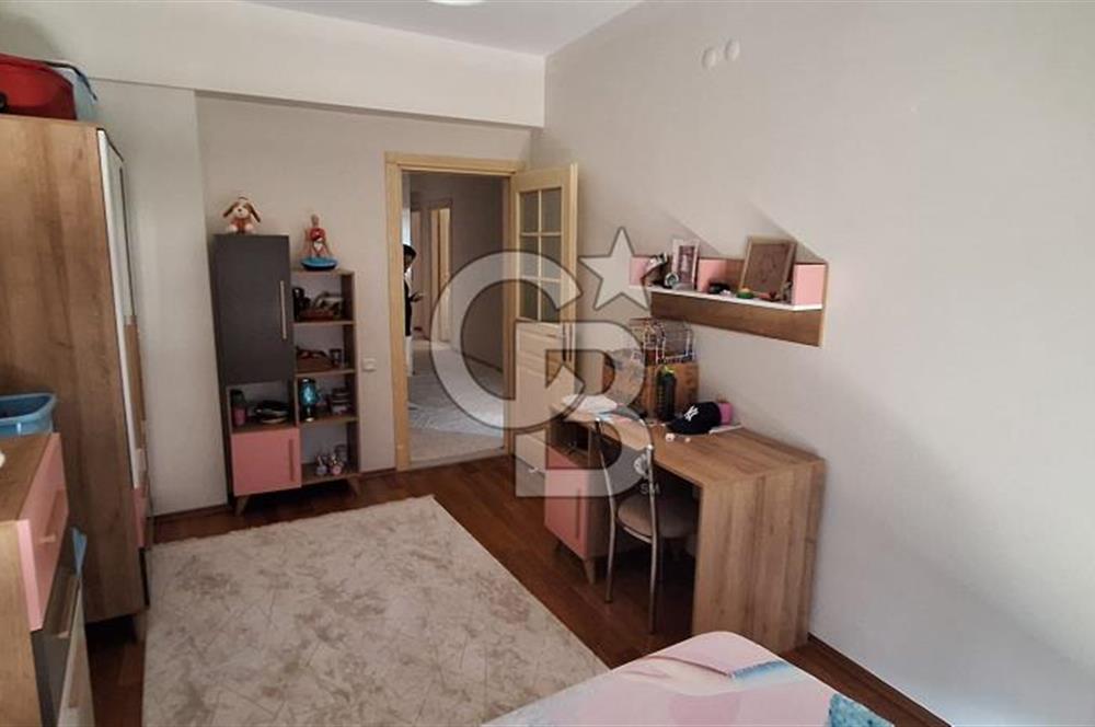 Narlıdere Yenikale Mahallesinde Satılık 3+1 Daire