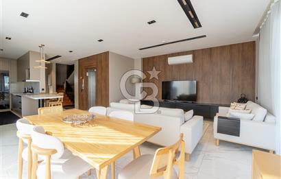 BUTİK SİTE İÇERİSİNDE SATILIK TRİPLEKS VİLLA (ASANSÖRLÜ)