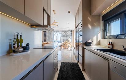 BUTİK SİTE İÇERİSİNDE SATILIK TRİPLEKS VİLLA (ASANSÖRLÜ)