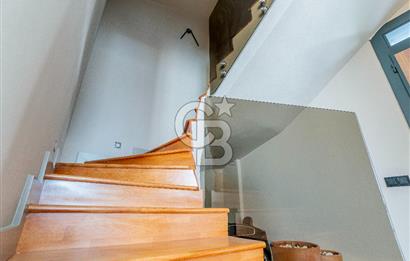 BUTİK SİTE İÇERİSİNDE SATILIK TRİPLEKS VİLLA (ASANSÖRLÜ)