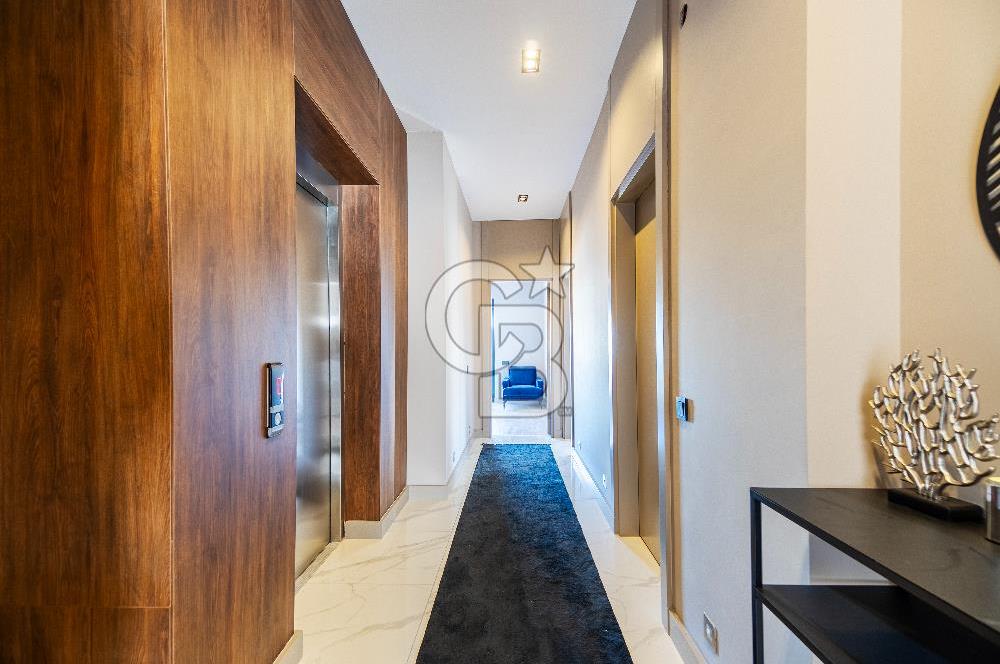 BUTİK SİTE İÇERİSİNDE SATILIK TRİPLEKS VİLLA (ASANSÖRLÜ)