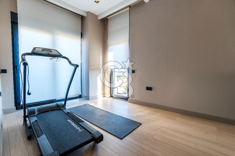 BUTİK SİTE İÇERİSİNDE SATILIK TRİPLEKS VİLLA (ASANSÖRLÜ)