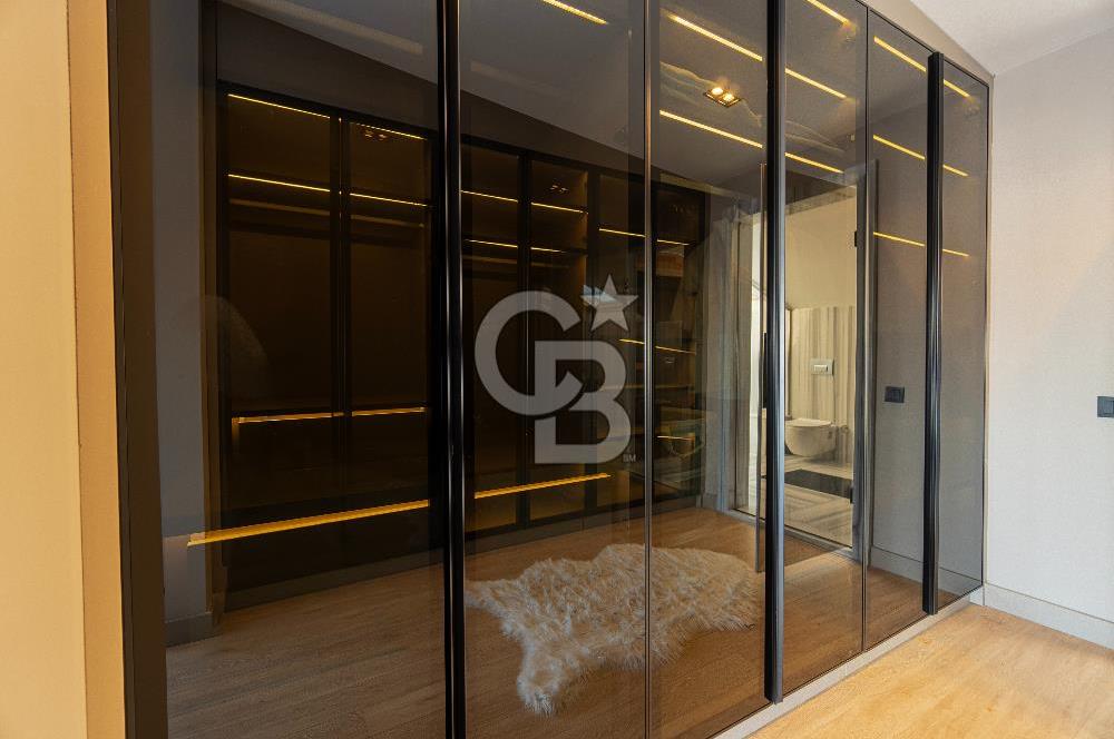 BUTİK SİTE İÇERİSİNDE SATILIK TRİPLEKS VİLLA (ASANSÖRLÜ)