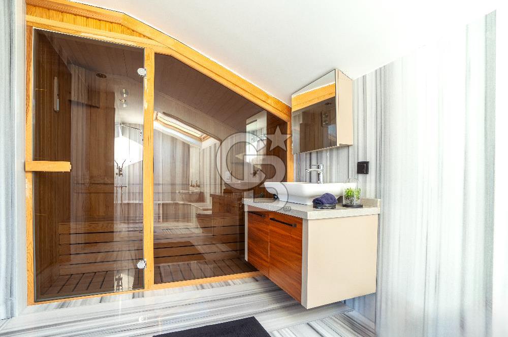 BUTİK SİTE İÇERİSİNDE SATILIK TRİPLEKS VİLLA (ASANSÖRLÜ)