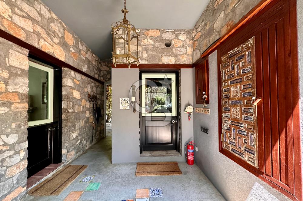 GÖCEK GÖKÇEOVACIK BÖLGESİNDE GENİŞ ARAZİDE SATILIK 3 EV