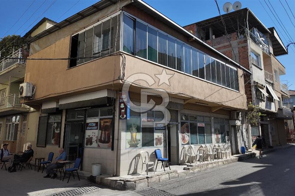 Bornova da Satılık Bina