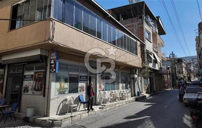 Bornova da Satılık Bina