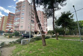BAYRAKLI MANAVKUYU'da SATILIK ARA KAT 3+1 DAİRE