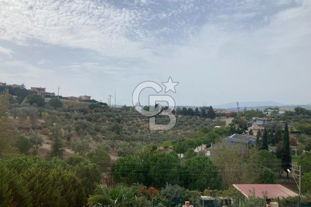 C.B ARMONİDEN ULAMIŞ ' TA 1000 M2 ARSA İÇİNDE HAVUZLU VİLLA.