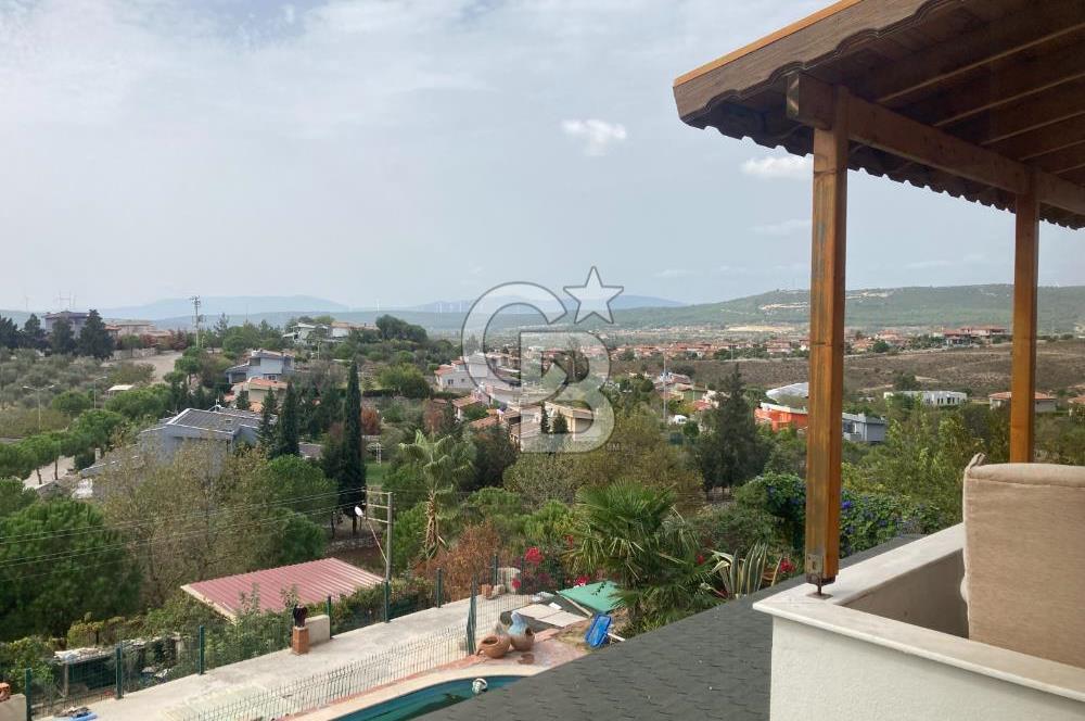 C.B ARMONİDEN ULAMIŞ ' TA 1000 M2 ARSA İÇİNDE HAVUZLU VİLLA.