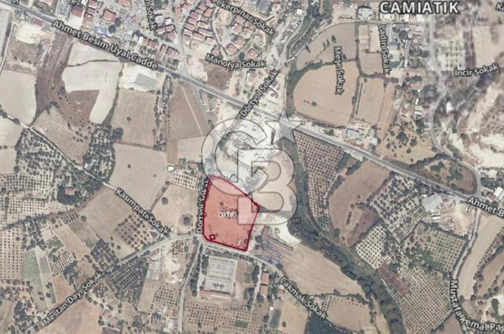 Eren Erden'den Urla Camiatikte Deniz Manzaralı Satılık Parseller