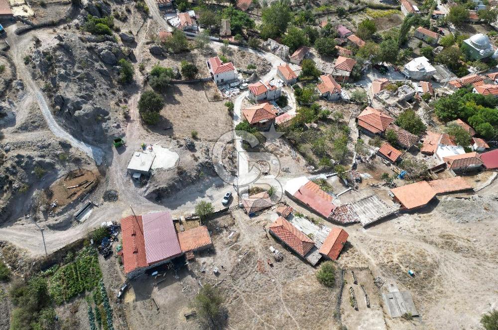 AYVACIK SÜLEYMAN KÖYDE DOĞA MANZARALI SATILIK TAŞ DAM VE BAHÇE
