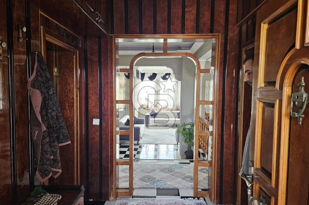 KAYTAZDEREDE 742 M2 ARSA İÇERİSİNDE SATILIK BAKIMLI TRİPLEKS VİLLA! 