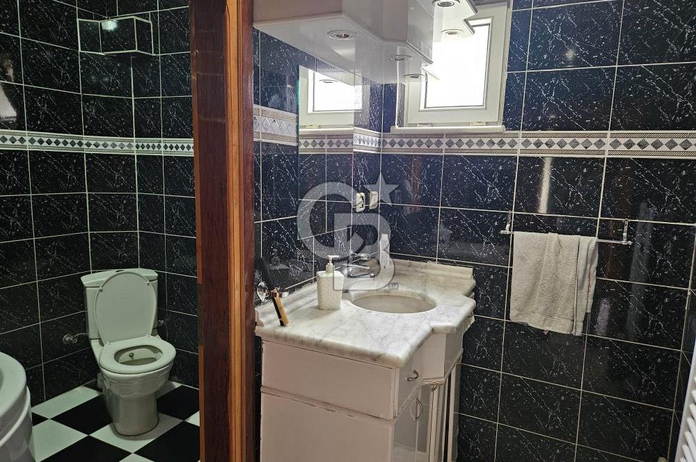 KAYTAZDEREDE 742 M2 ARSA İÇERİSİNDE SATILIK BAKIMLI TRİPLEKS VİLLA! 
