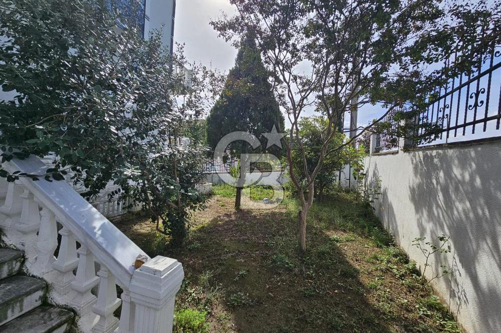 KAYTAZDEREDE 742 M2 ARSA İÇERİSİNDE SATILIK BAKIMLI TRİPLEKS VİLLA! 