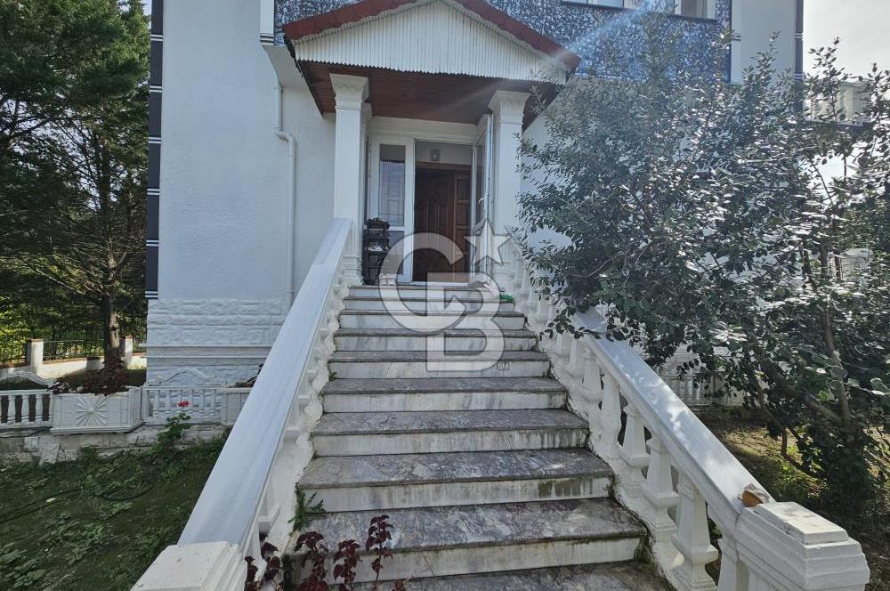 KAYTAZDEREDE 742 M2 ARSA İÇERİSİNDE SATILIK BAKIMLI TRİPLEKS VİLLA! 