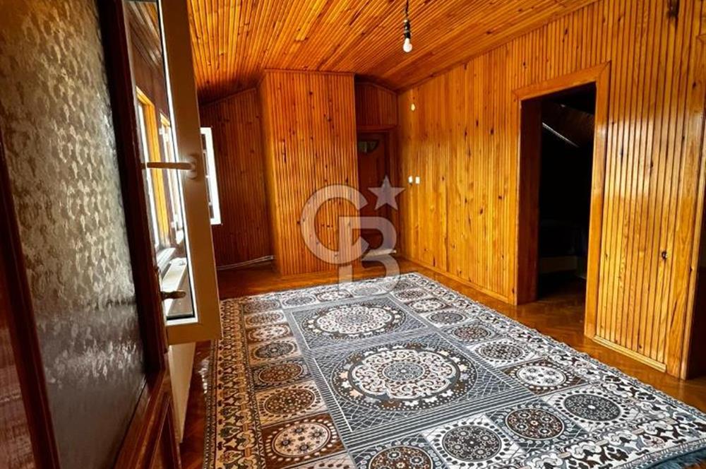 KAYTAZDEREDE 742 M2 ARSA İÇERİSİNDE SATILIK BAKIMLI TRİPLEKS VİLLA! 