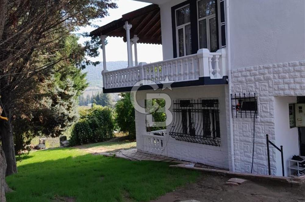 KAYTAZDEREDE 742 M2 ARSA İÇERİSİNDE SATILIK BAKIMLI TRİPLEKS VİLLA! 