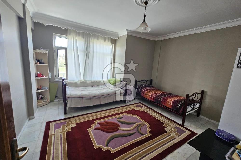 KAYTAZDEREDE 742 M2 ARSA İÇERİSİNDE SATILIK BAKIMLI TRİPLEKS VİLLA! 